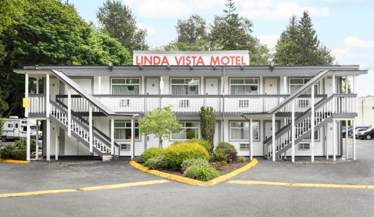 Linda Vista Motel Surrey Luaran gambar